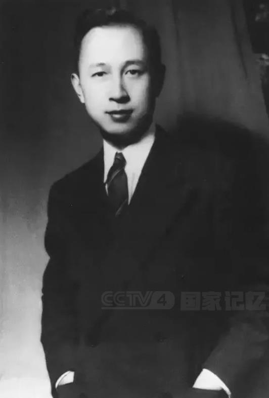 DƬ